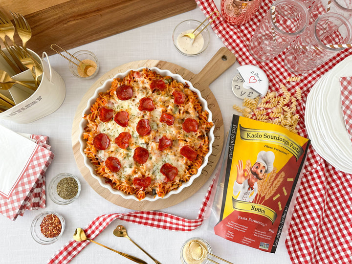 Deluxe Pepperoni Pizza Pasta Bake